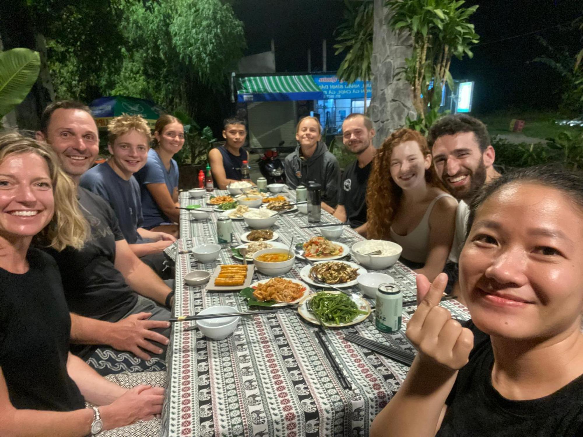 Tutu'S Homestay 퐁냐 외부 사진